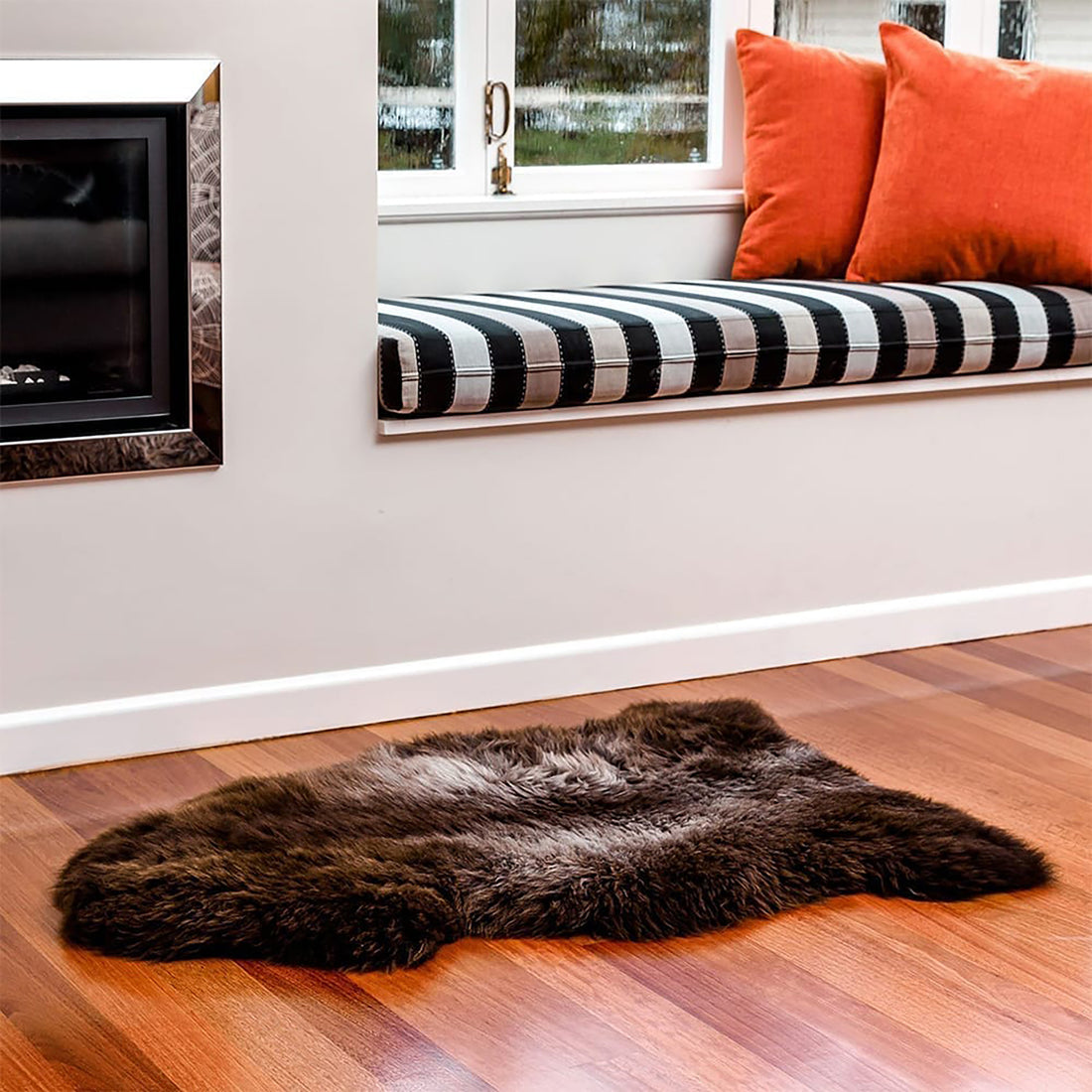 Genuine Australian  SHEEPSKIN Area Rug ( 3 x 2 ft. approx. ) 100% Natural Real Sheepskin Fur Area Rug