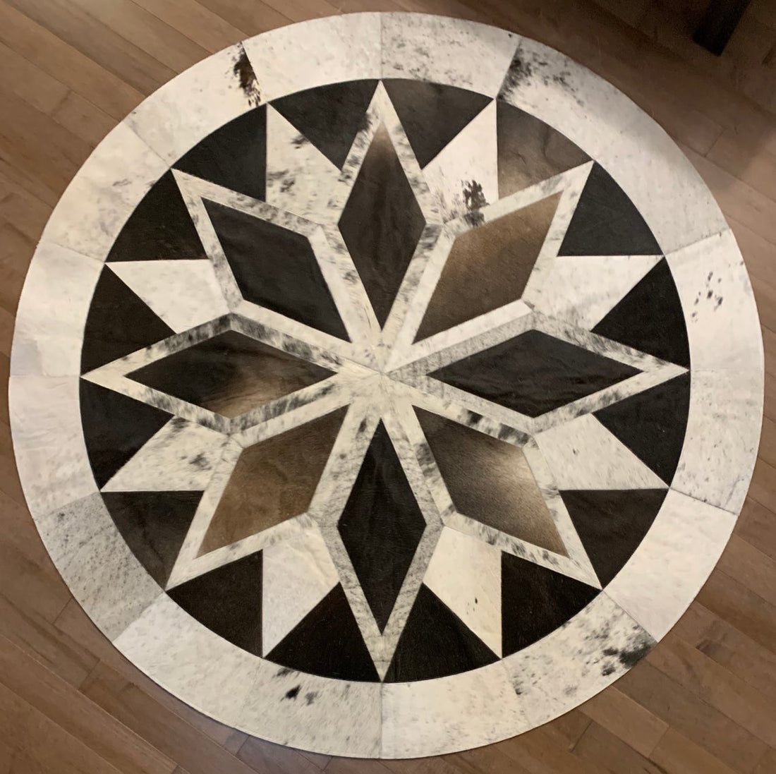 HANDMADE 100% Natural COWHIDE RUG | Patchwork Cowhide Area Rug | Hair on Leather Cowhide Carpet | PR89