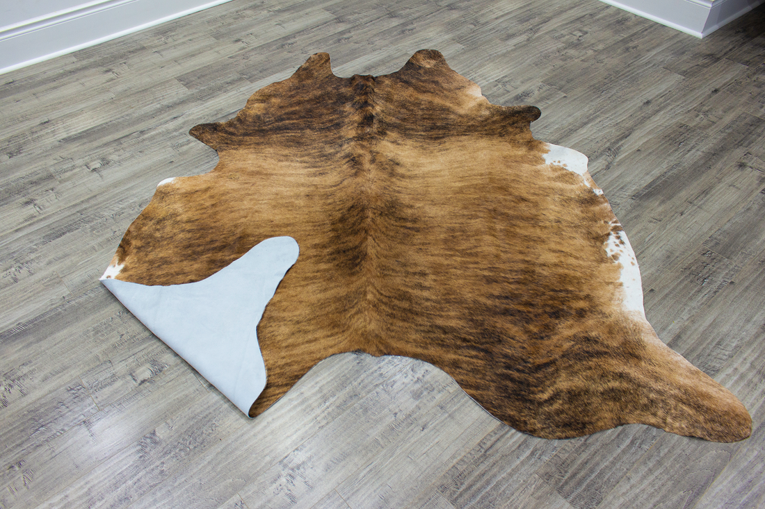 XLarge ( 6.9 x 6.6 ft ) Brazilian Brindle COWHIDE Rug Hair-on Leather Area Rug - Exact as Photo