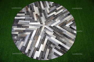 HANDMADE 100% Natural COWHIDE RUG (4 X 4 ft.) | Patchwork Cowhide Area Rug | Hair on Leather Cowhide Carpet | Cow Skin Patchwork Rug | PR142
