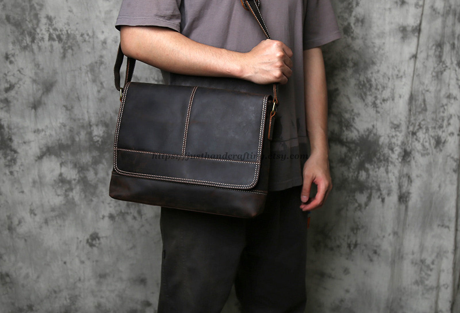 Crazy Horse Leather Laptop Messenger Bag – Crossbody Office & Business Bag