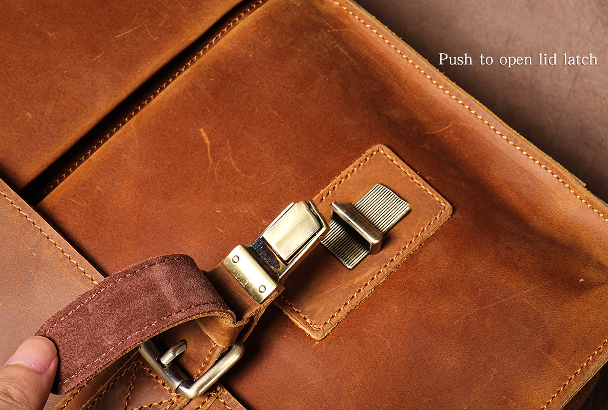 Crazy Horse Leather Laptop Messenger Bag – Vintage Business Briefcase with Shoulder Strap