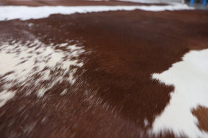 Brown White (8 X 7 ft.) Exact As Photo BRAZILIAN Cowhide Rug | 100% Natural Cowhide Area Rug | Real Leather Cow Skin Rug | BZ395