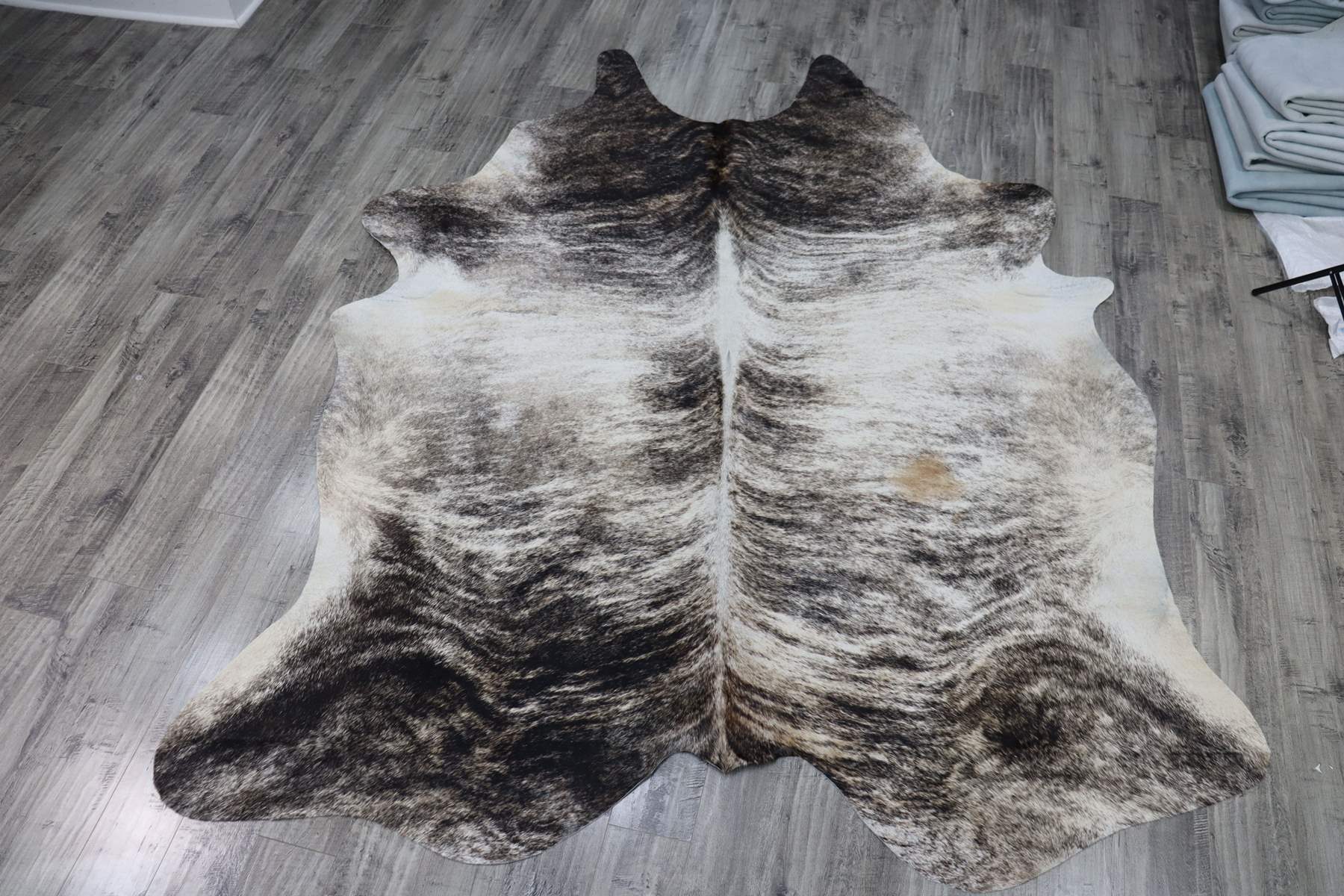 Tricolor Brindle (7.9 X 6.6 ft.) Exact As Photo BRAZILIAN Cowhide Rug | 100% Natural Cowhide Area Rug | Real Leather Cow Skin Rug | BZ452