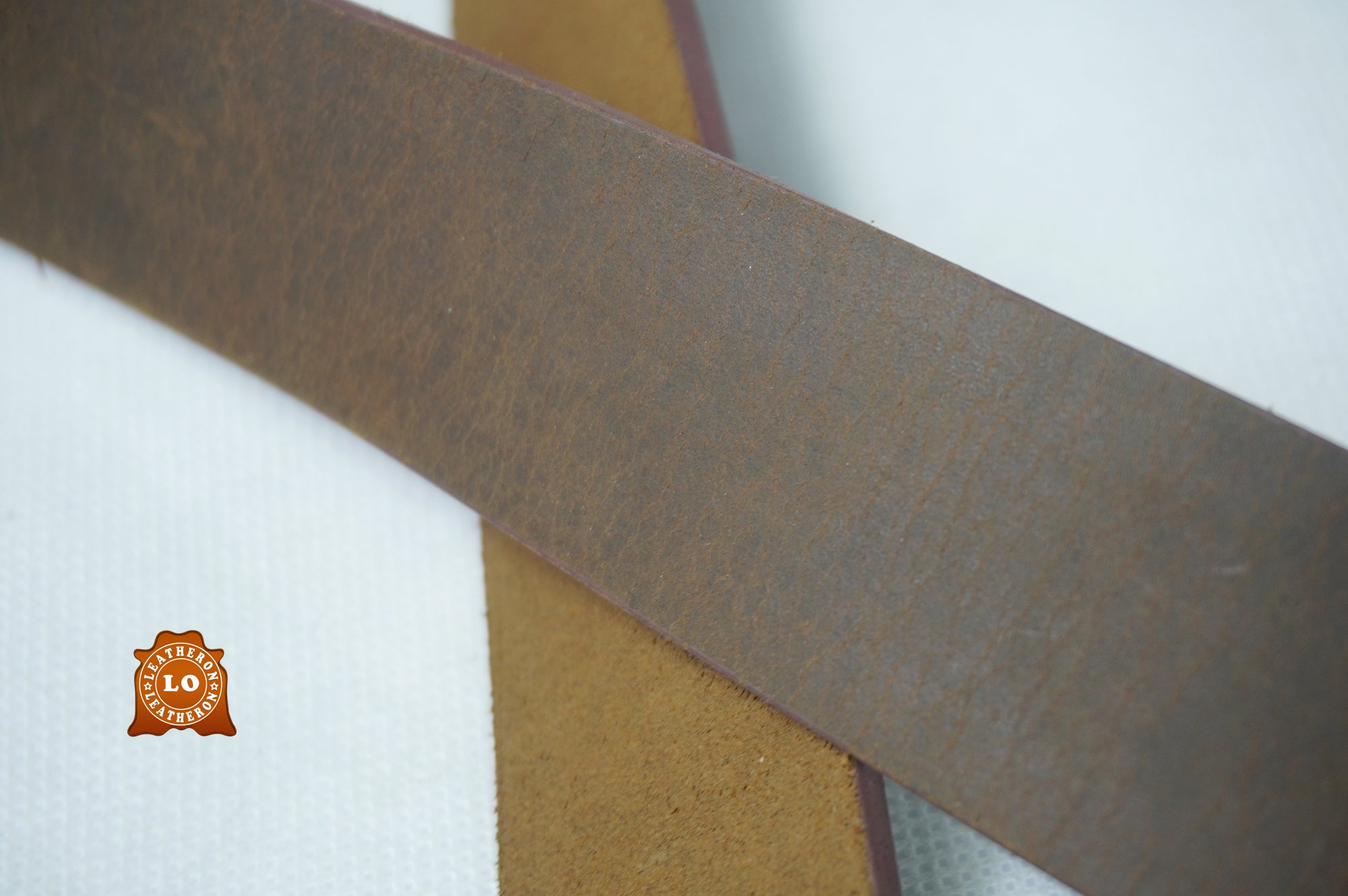 Classic Handmade Real Leather Belt – Durable, Elegant, and Adjustable
