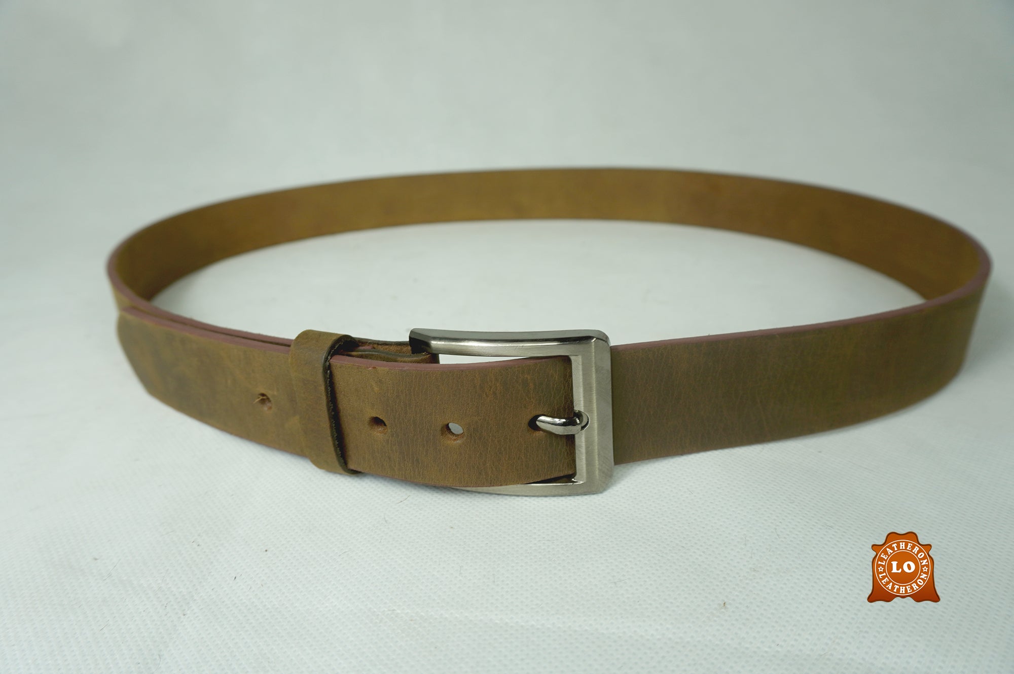 Classic Handmade Real Leather Belt – Durable, Elegant, and Adjustable