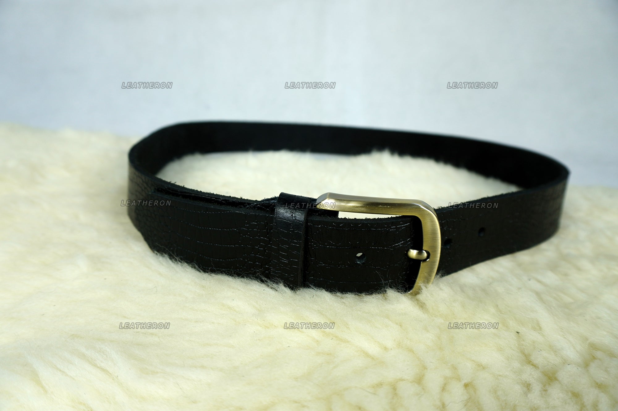 Handcrafted Genuine Leather Belt – Classic Design & Superior Quality
