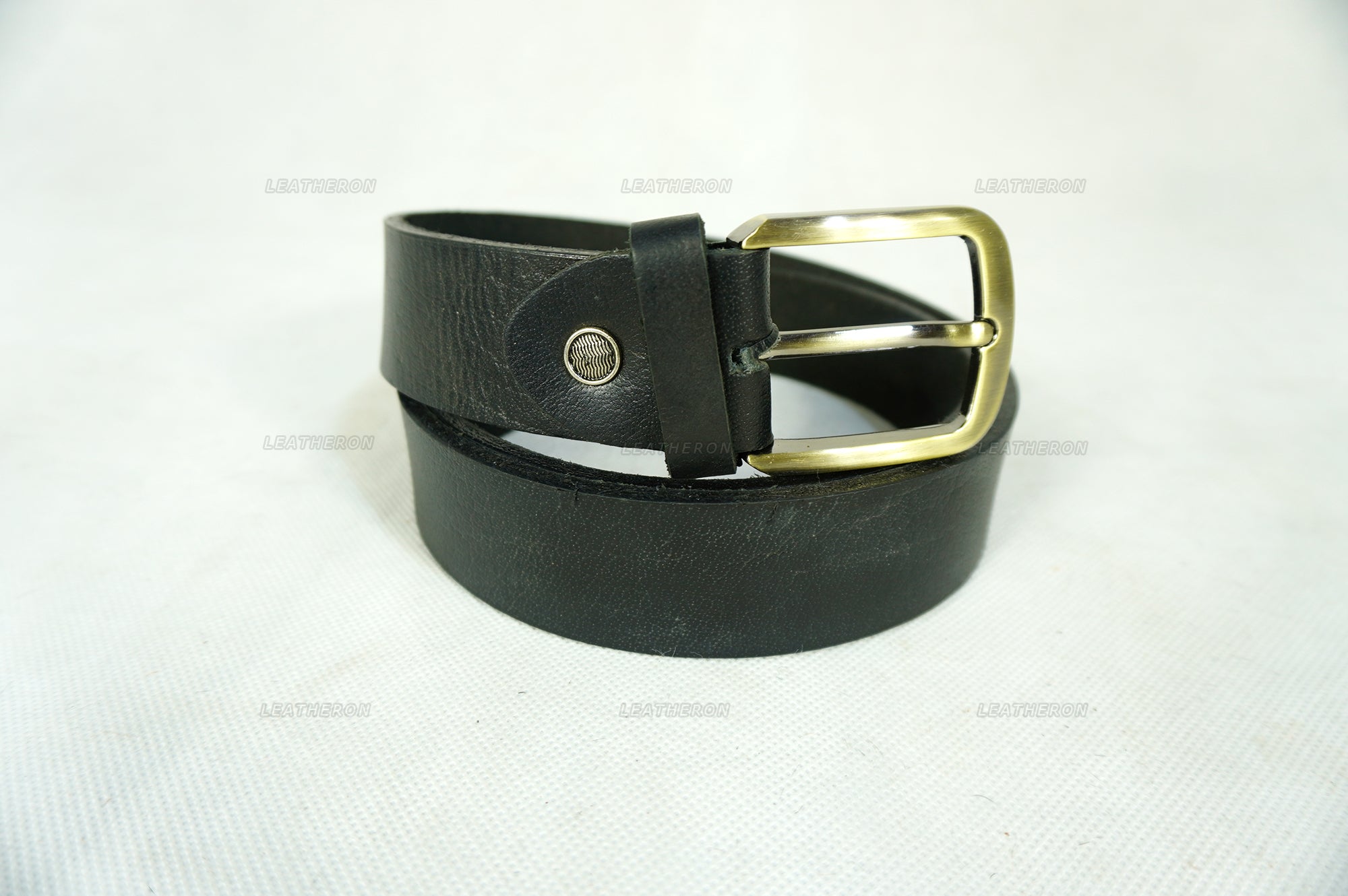 Handmade Leather Belt - Perfect for Formal/Casual Occasions