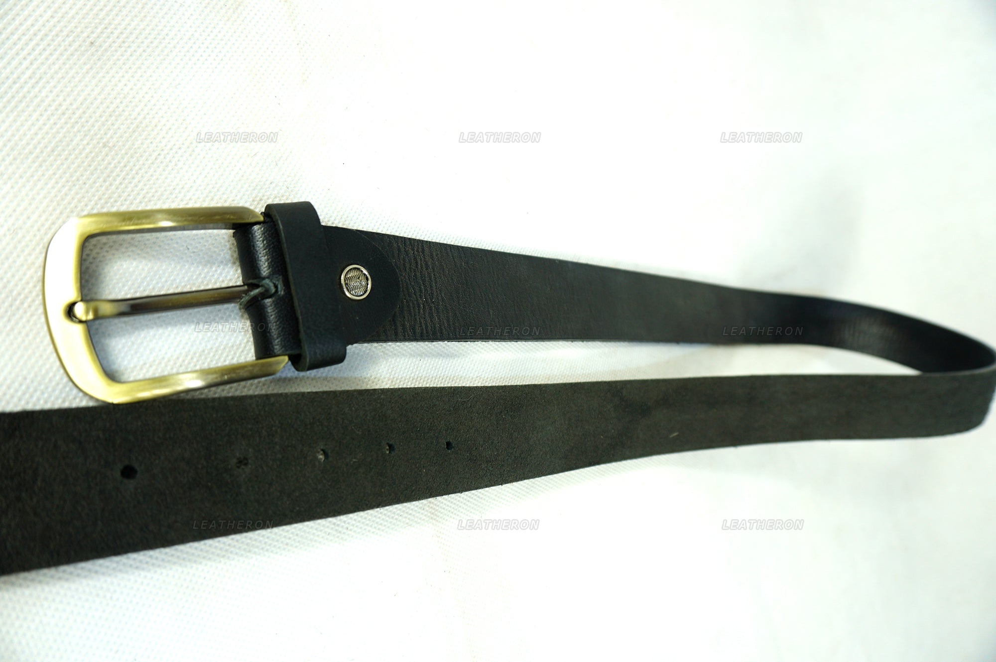 Handmade Leather Belt - Perfect for Formal/Casual Occasions