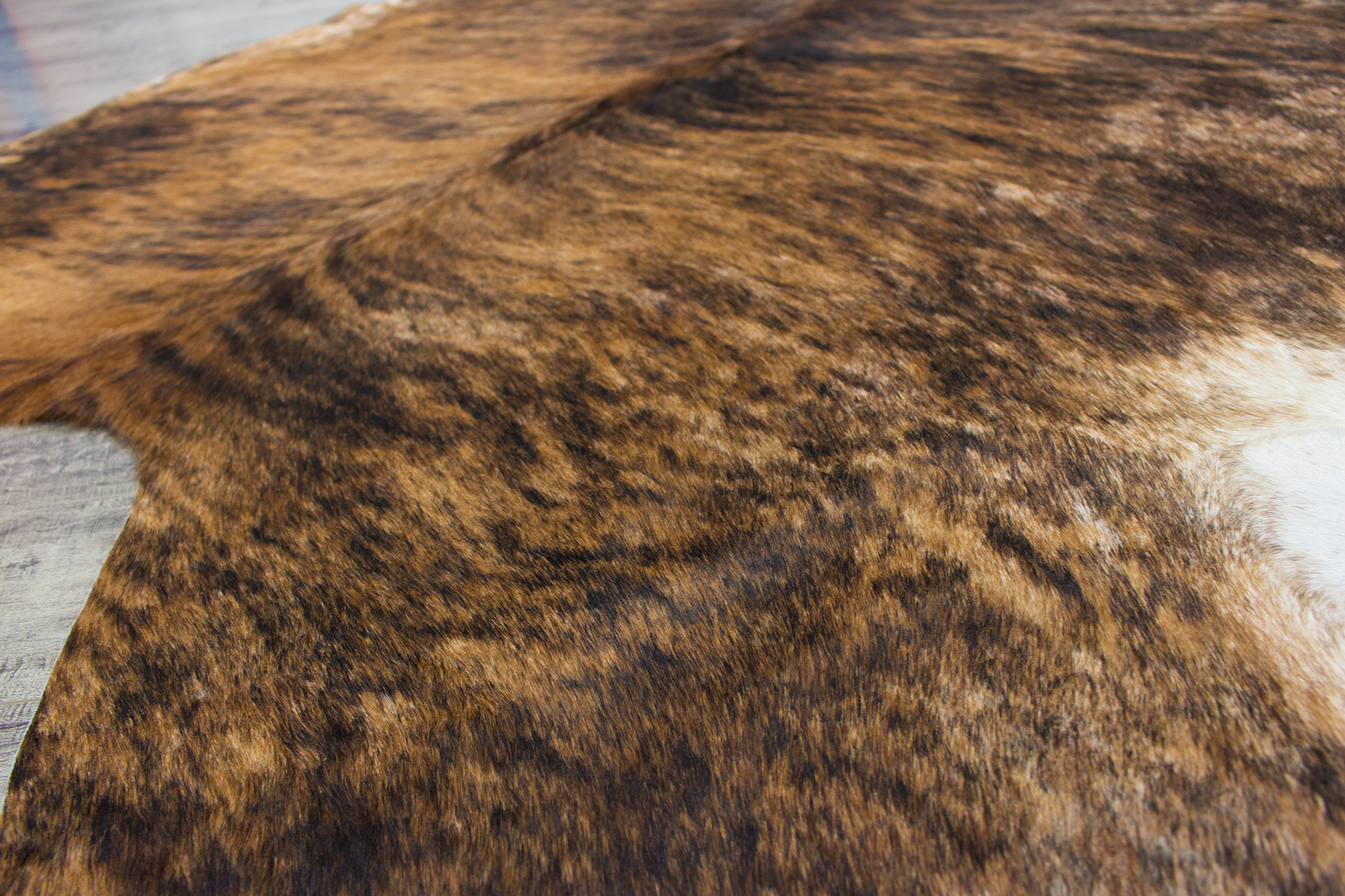 XLarge ( 7 x 6.9 ft ) BRAZILLIAN BRINDLE Cowhide Rug Hair-on Leather Area Rug - Exact as Photo