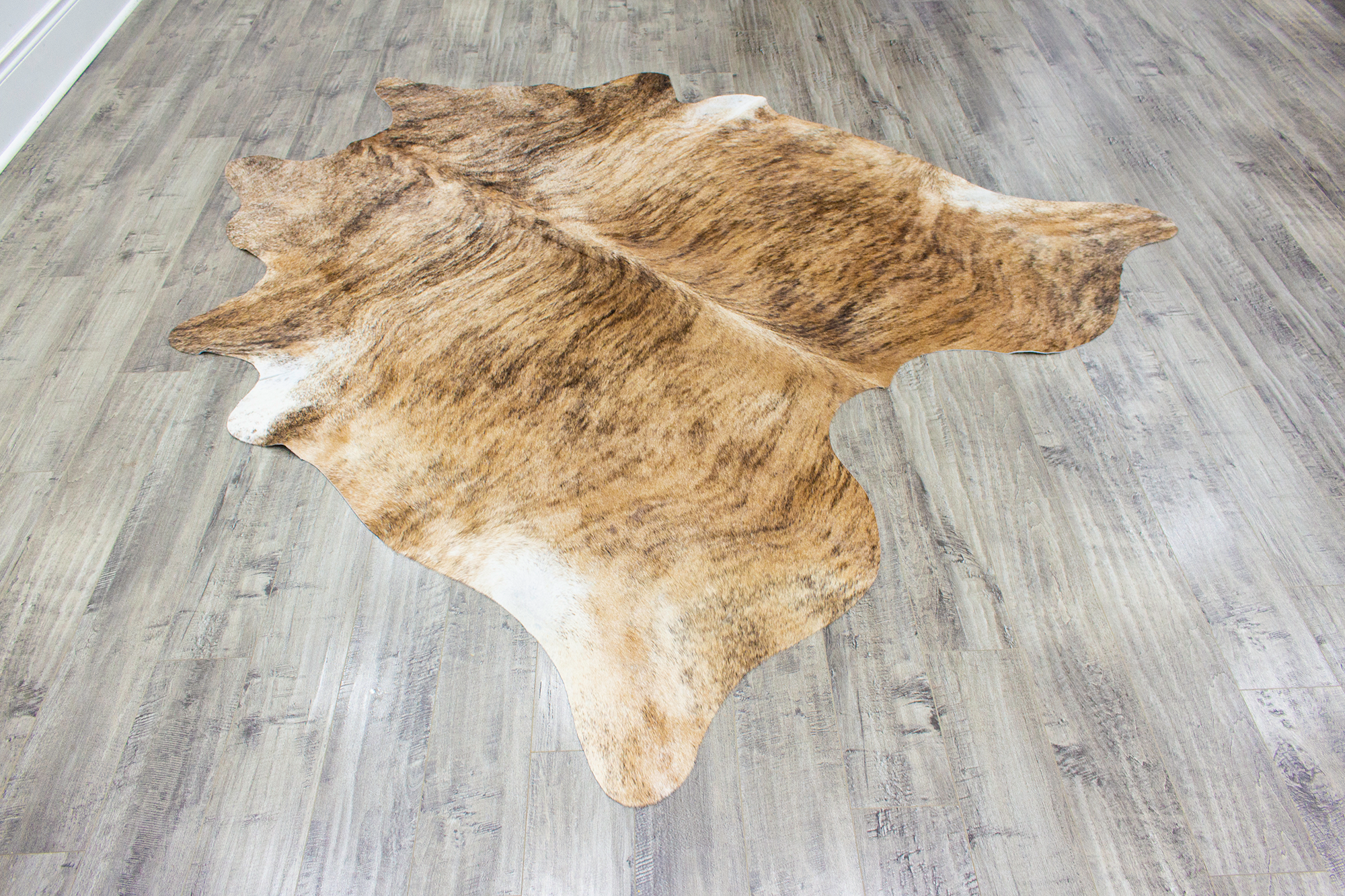 XLarge ( 7 x 6 ft ) BRAZILLIAN BRINDLE Cowhide Rug Hair-on Leather Area Rug - Exact as Photo