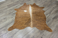 Load image into Gallery viewer, Small ( 5.1 x 4.1 ft ) BRAZILLIAN BRINDLE Cowhide Rug Hair-on Leather Area Rug - Exact as Photo
