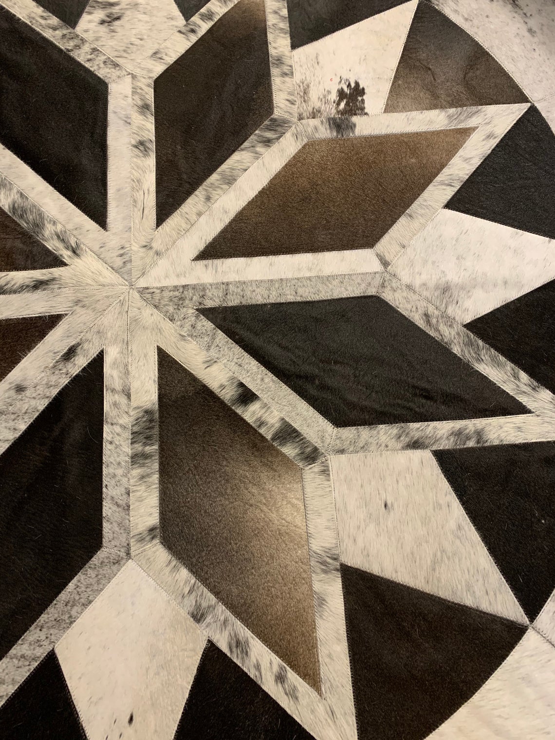 HANDMADE 100% Natural COWHIDE RUG | Patchwork Cowhide Area Rug | Hair on Leather Cowhide Carpet | PR89