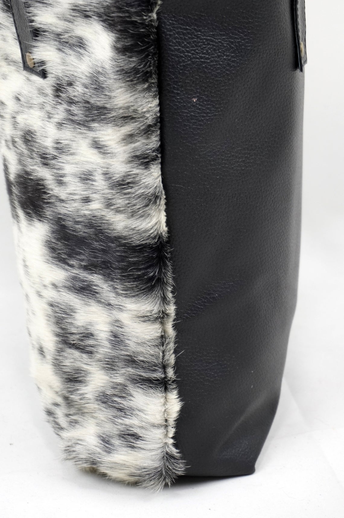 Natural Cowhide Tote Bags | Hair On Leather Cow Hide Handbags | Shoulder Bags | TB101