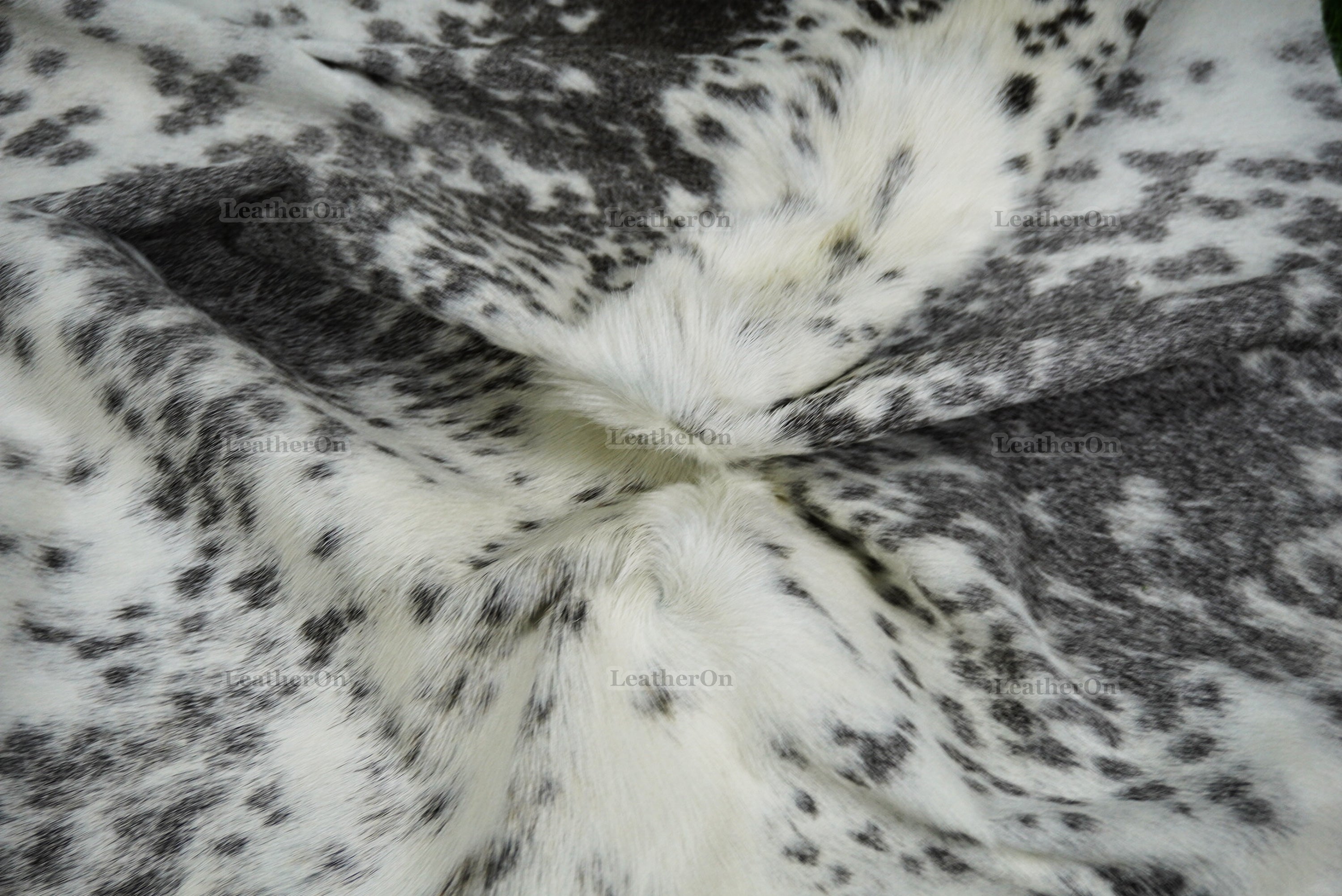 Gray White Cowhide (4.5 X 4.5 ft.) Exact As Photo Cowhide Rug | 100% Natural Cowhide Area Rug | Real Hair-on Leather Cowhide Rug | C886