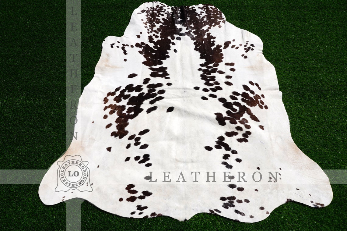 Small ( 4 X 4.4 ft. ) EXACT As PHOTO !! 100% Natural Cowhide Hair on Leather Area Rug | Original Hair on Cowhide Leather Area Rug