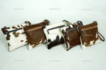 Charger l&#39;image dans la visionneuse de la galerie, Natural Cowhide Cross body Bags with Strap | 100% Real Hair On Cowhide Leather Wristlet Bags | Genuine Cow skin Ladies Handbags | CB8
