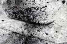 Charger l&#39;image dans la visionneuse de la galerie, Black White Large (5 X 5.7 ft.) Exact As Photo Cowhide Area RUG | 100% Natural Cowhide Rug | Genuine Hair-on Cowhide Leather Rug | C820

