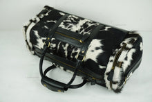 Load image into Gallery viewer, Cowhide Duffel Bag | Natural Cow Skin Duffel Bag | Hair-On-Leather Travel Bag | Cowhide Luggage Bag | Handmade Duffel Bag | DB112

