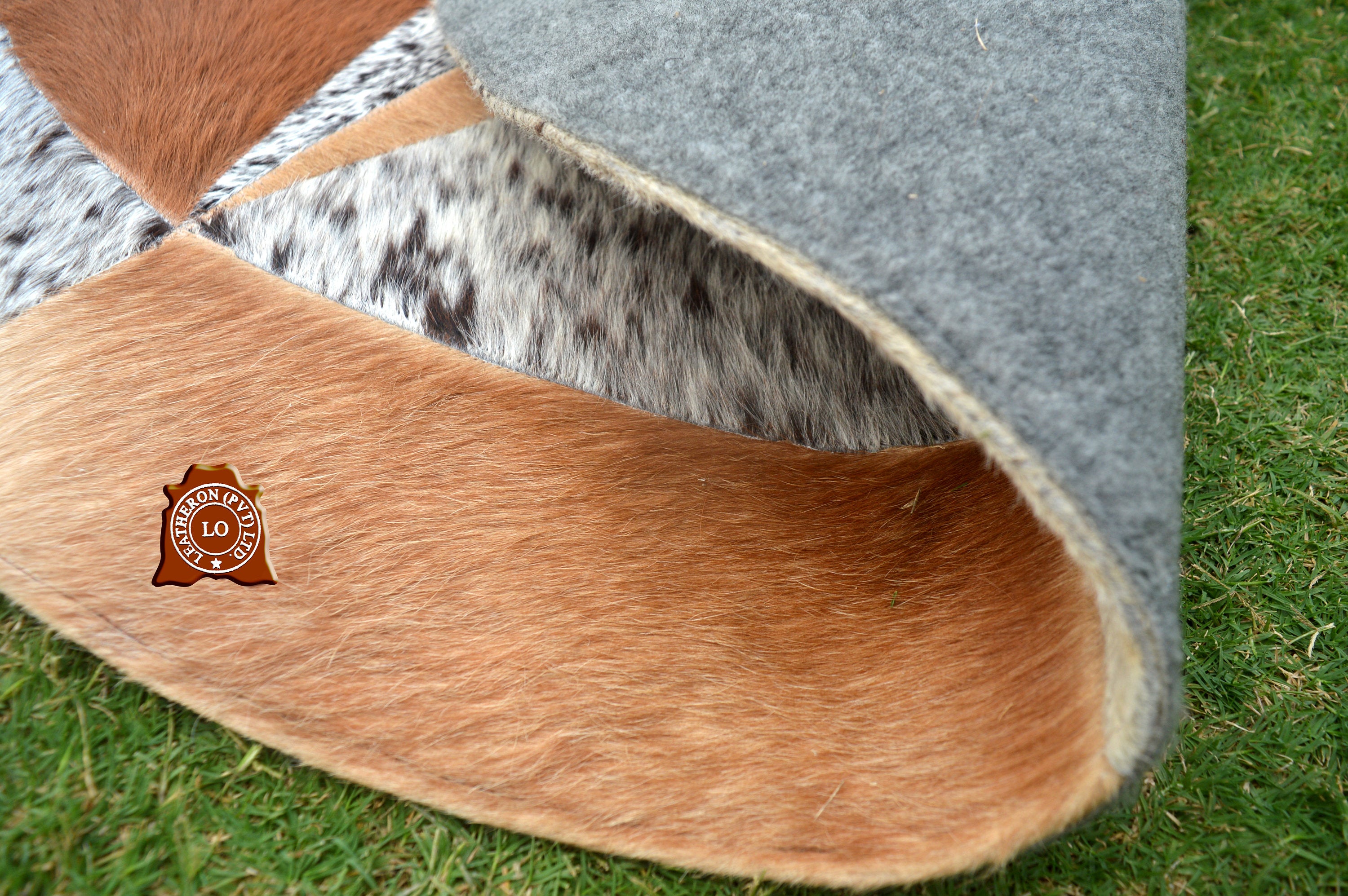 HANDMADE 100% Natural COWHIDE RUG | Patchwork Cowhide Area Rug | Hair on Leather Cowhide Carpet | PR163