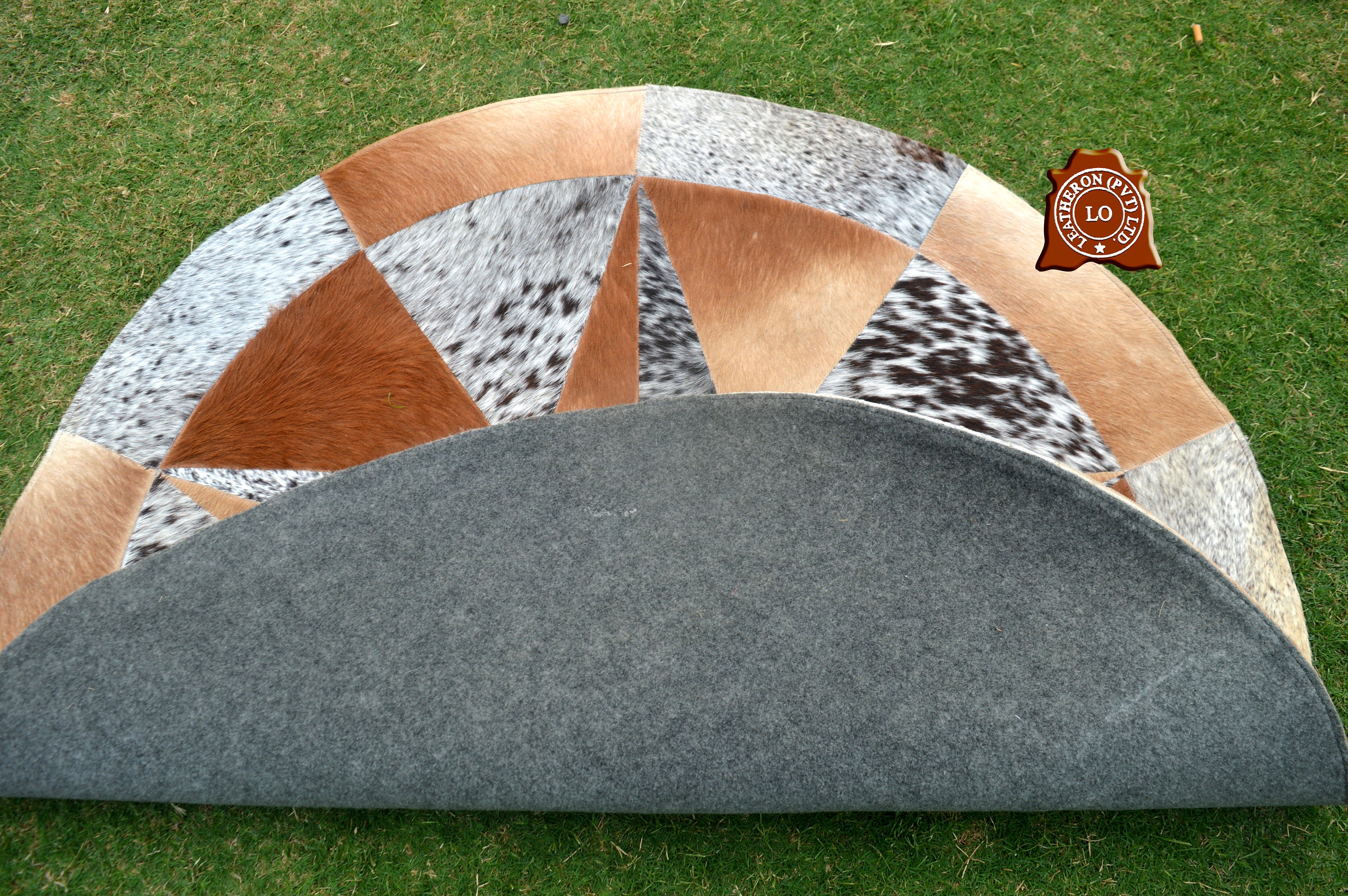 HANDMADE 100% Natural COWHIDE RUG | Patchwork Cowhide Area Rug | Hair on Leather Cowhide Carpet | PR163