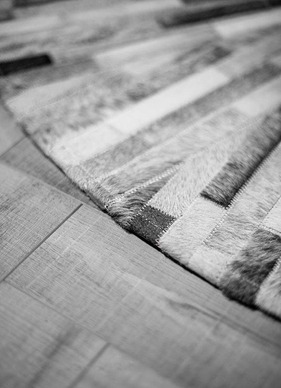 HANDMADE 100% Natural Patchwork Cowhide Area Rug | Hair on Leather Cowhide Carpet | PR96