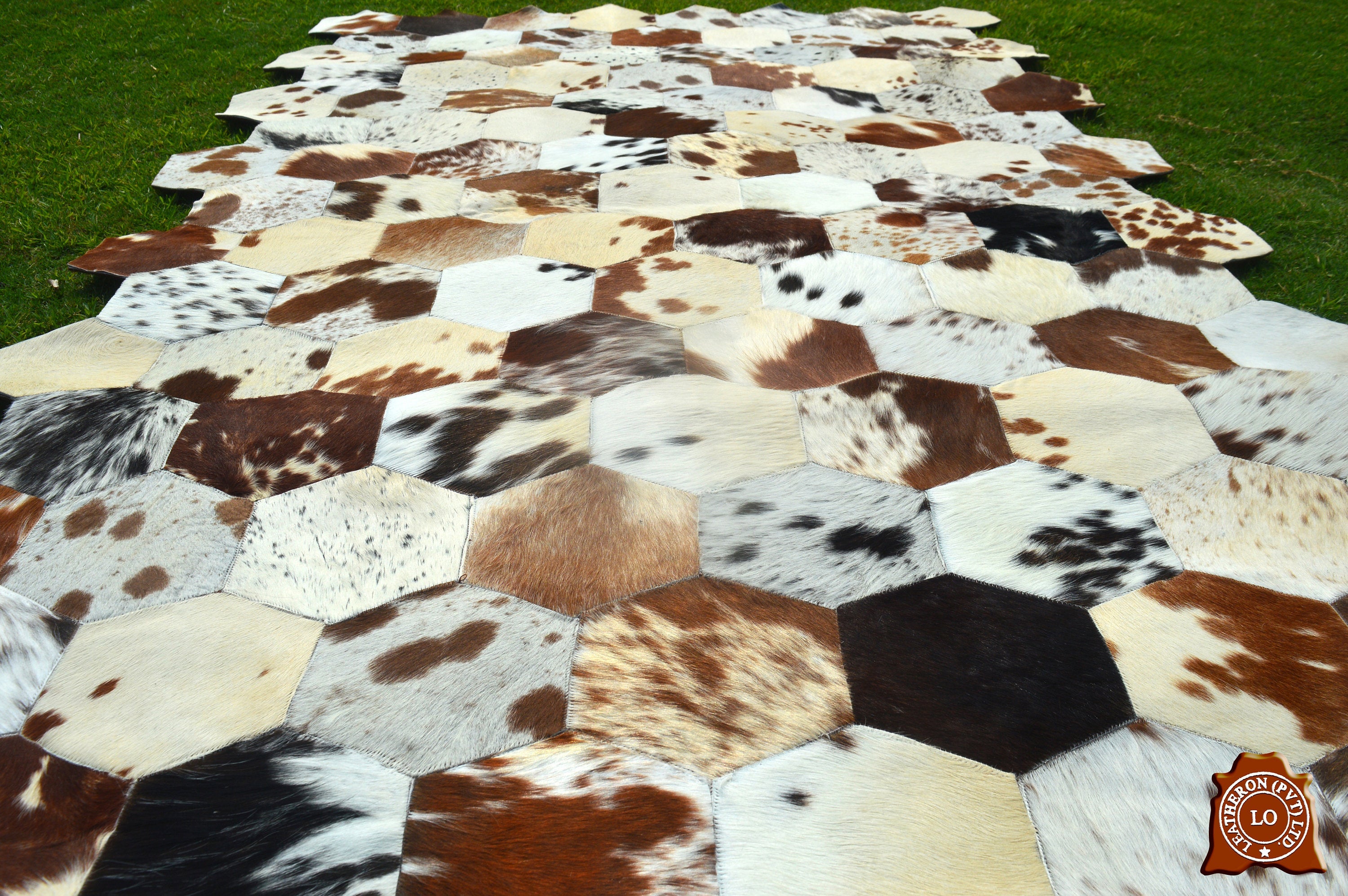 HANDMADE 100% Natural COWHIDE RUG | Patchwork Cowhide Area Rug | Real Cowhide Hallway Runner | Hair on Leather Cowhide Carpet | PR70